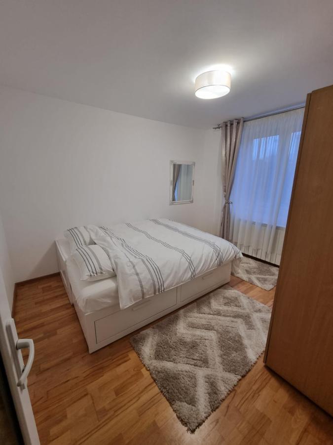 Apartament Chaplins 3 Camere Πιάτρα Νέαμτς Εξωτερικό φωτογραφία